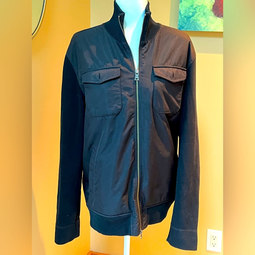 Banana Republic Water Resistant Lightweight 2 Pocket Chest Cotton Zip Jacket Lg